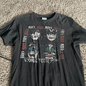 vintage kiss t shirt